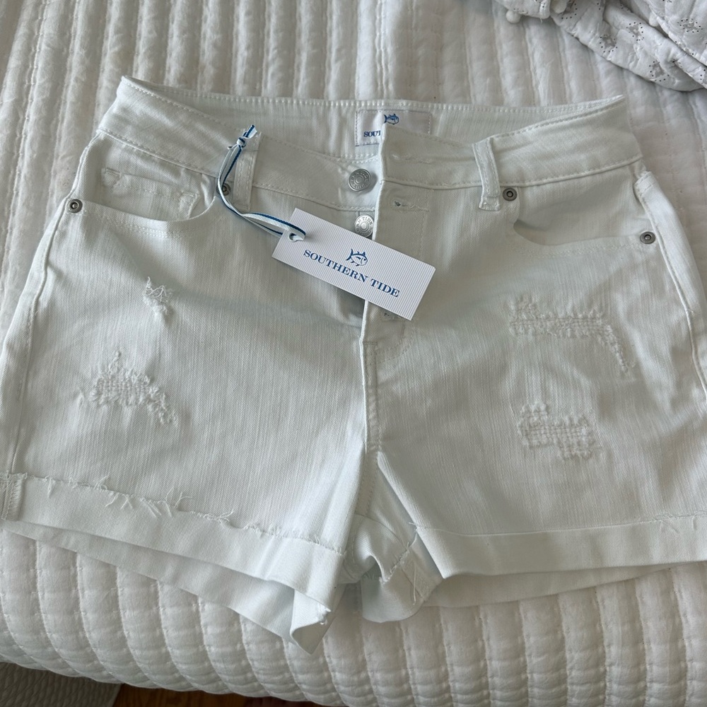 Women’s southern tide shorts! Brand new